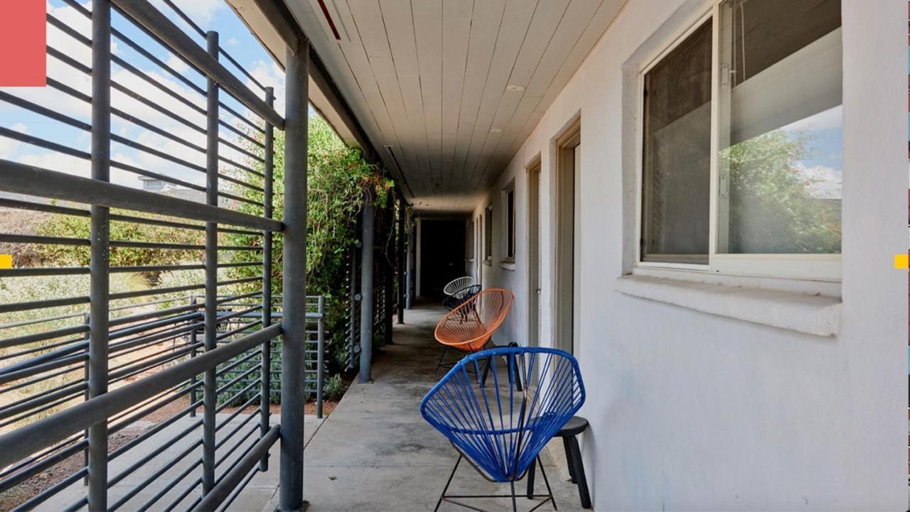 Thunderbird Hotel Marfa Dış mekan fotoğraf